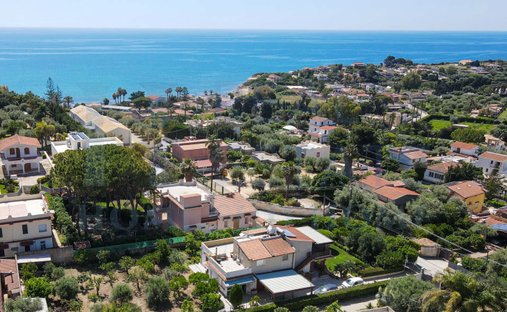 Villa in Center - Lungomare, Avola, Sicily 1