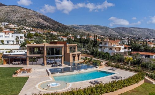 Villa in Kalyvia Thorikou, Attica, Greece 1
