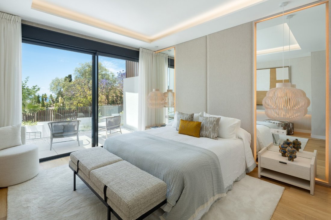 Townhouse in Rio Real, Marbella, Andalusia 3 - 15073247