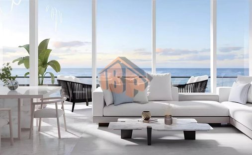 Apartment in Dubai Islands / Deira Islands, Dubai, United Arab Emirates 1