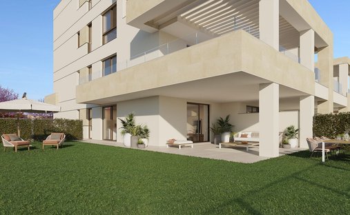 Apartment in Estepona, Andalusia, Spain 1