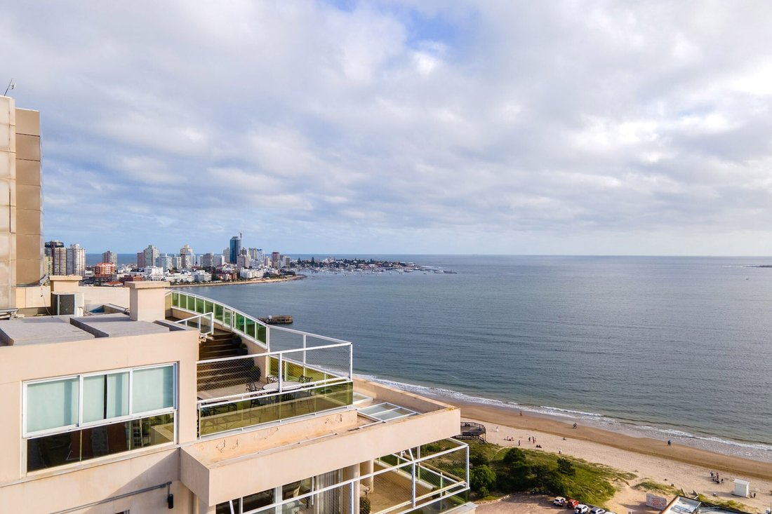 Apartment in Punta del Este, Maldonado Department, Uruguay 2 - 15697694
