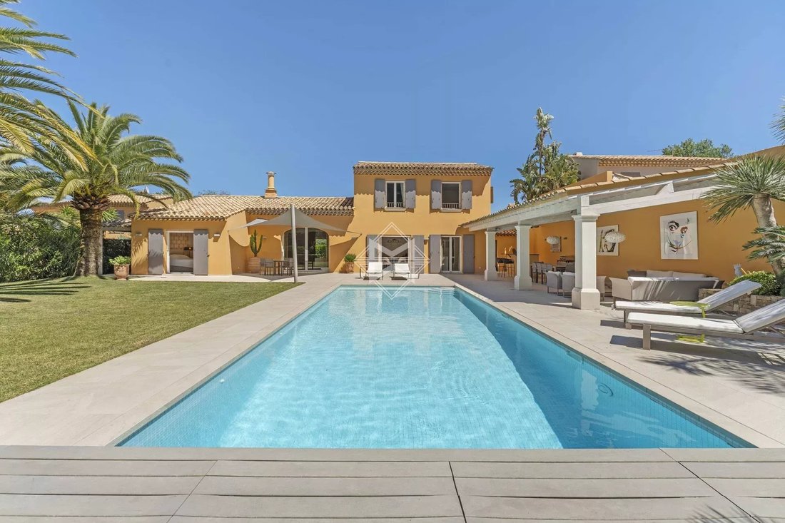 House in Gassin, Provence-Alpes-Côte d'Azur, France 1 - 15697623