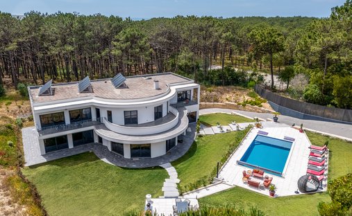Villa in Amoreira, Leiria District, Portugal 1
