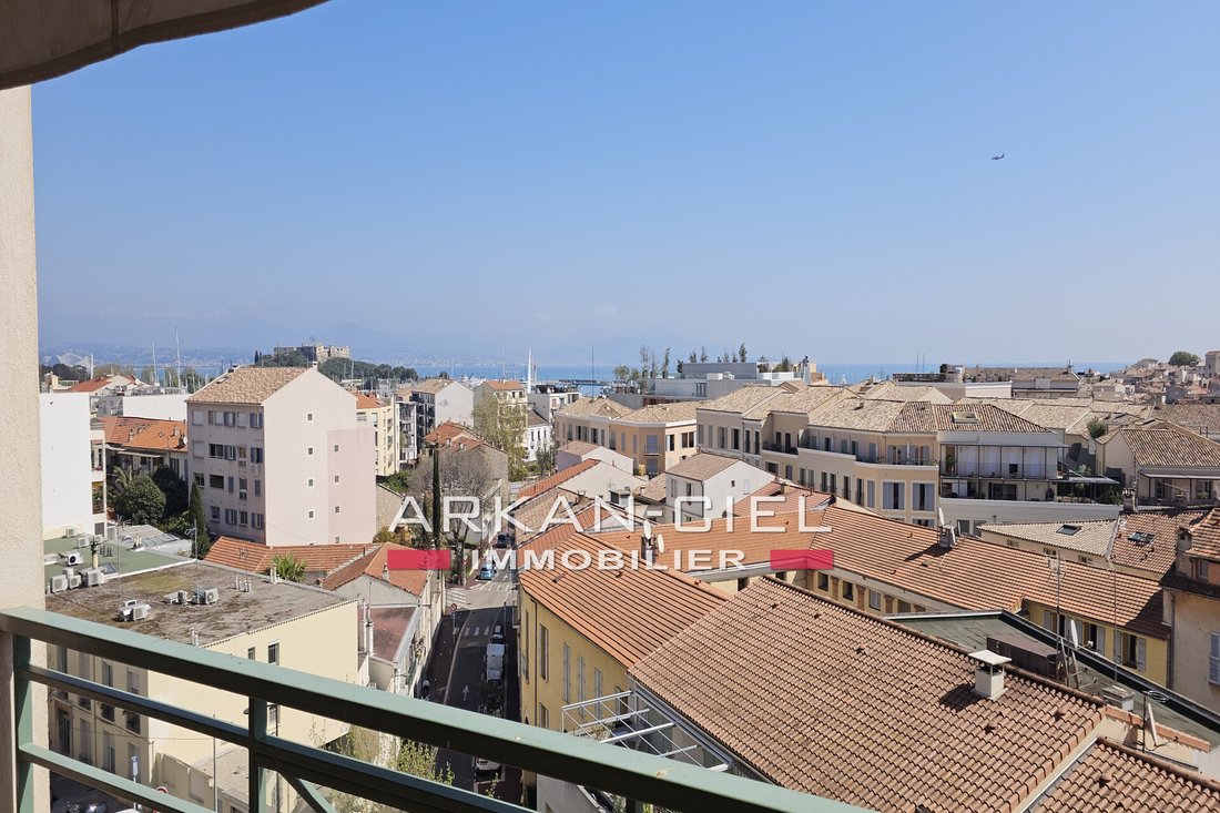 Apartment in Les Cougoulins-Rastines, Antibes, France 3 - 15501757