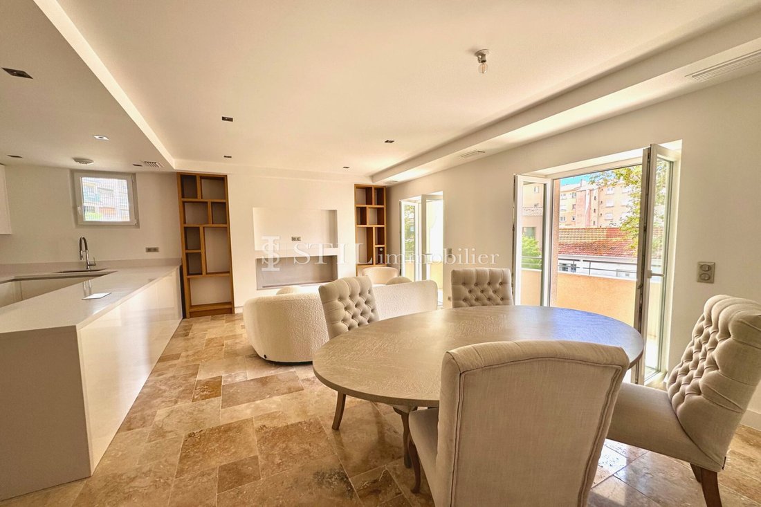 Apartment in Ville-Les Saquedes-Le Bouillonnet, Sainte-Maxime, France 2 - 12881933
