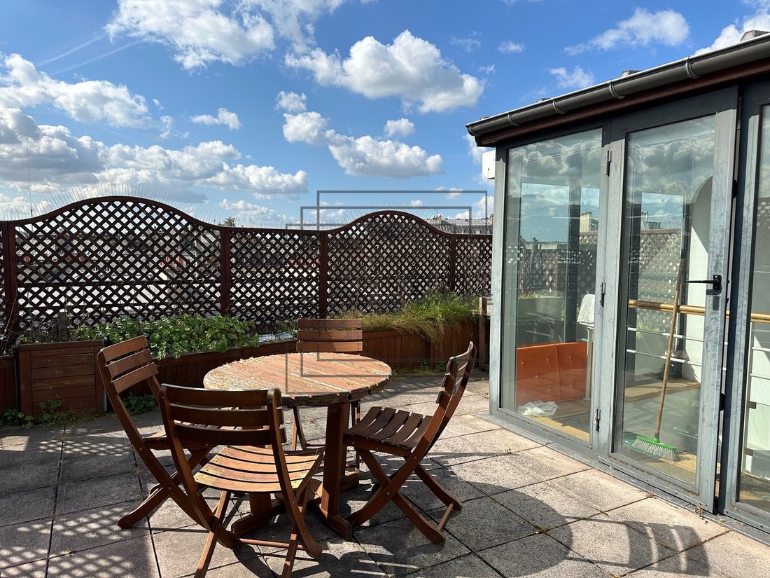 Apartment in La Plaine des Sablons, Neuilly-sur-Seine, France 1 - 15703762