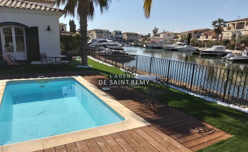 Villa in Centre Ville, Aigues-Mortes, France 1