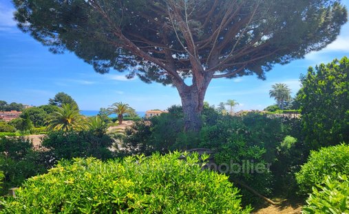 Villa en Vaug, Villeneuve-Loubet, Francia 1