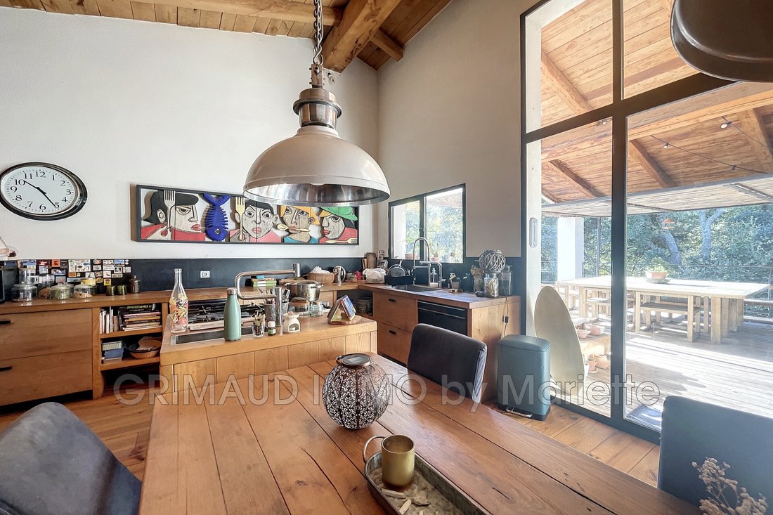 Villa in La Môle, Provence-Alpes-Côte d'Azur, France 1 - 13536745