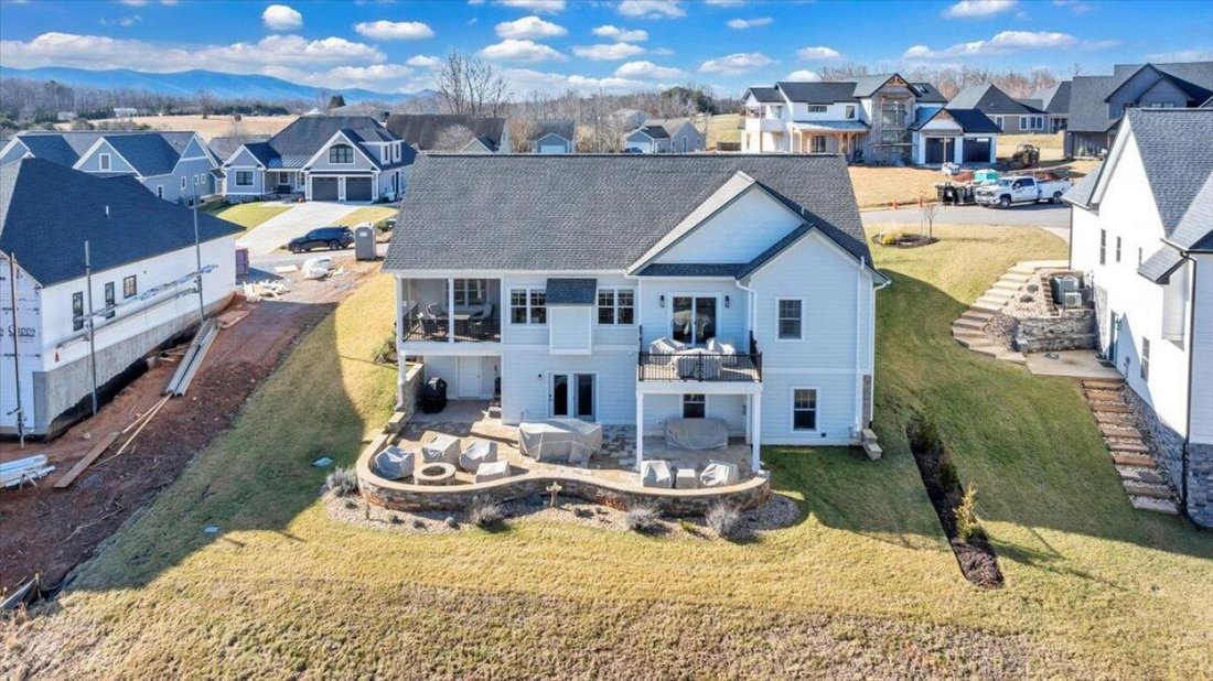 House in Huddleston, Virginia, United States 2 - 15701193