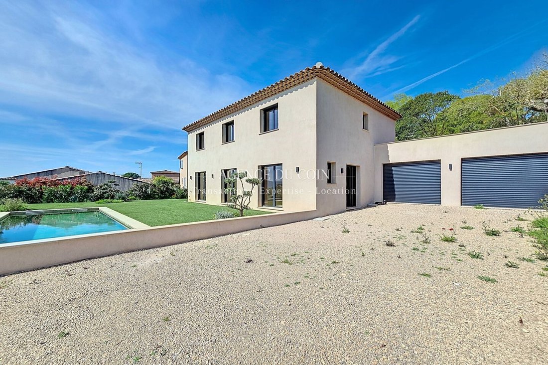 Villa in Centre, Les Arcs, France 1 - 15476504