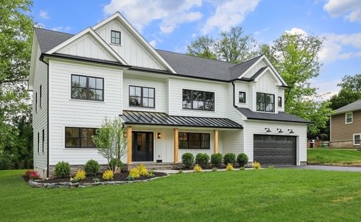 House in Mountainside, New Jersey, United States 1