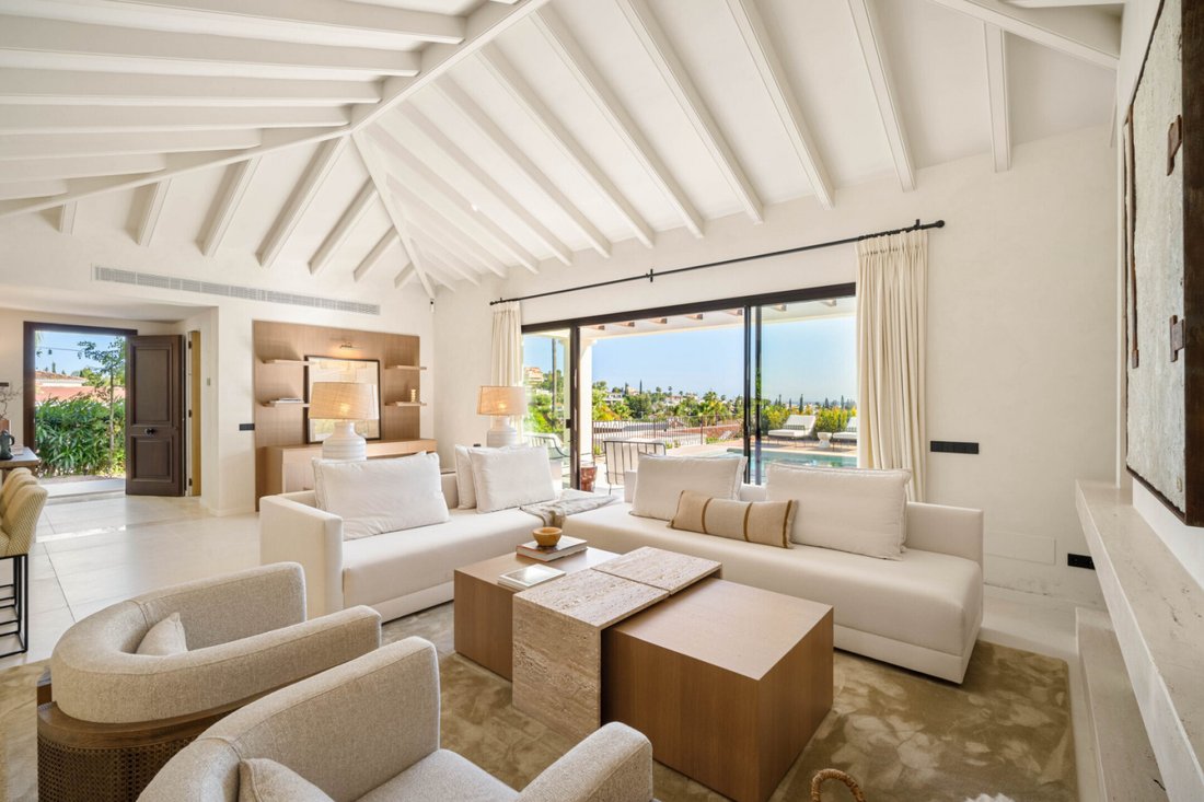 Villa in Nueva Andalucia, Marbella, Spain 5 - 15701405