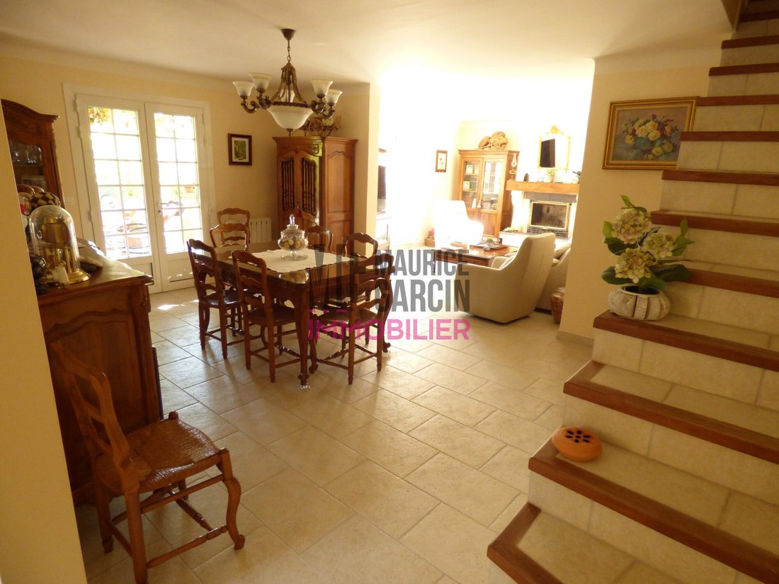 Villa in Zone Rurale Sud, Carpentras, France 4 - 15708144