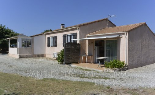 Villa in Solaro, Corsica, France 1