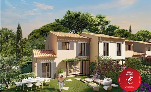 House in Ville-Les Saquedes-Le Bouillonnet, Sainte-Maxime, France 1