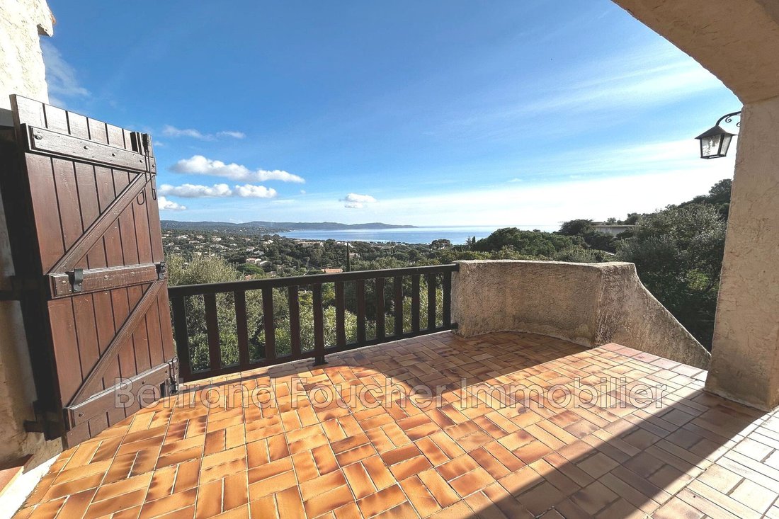 Villa in Sud, Cavalaire-sur-Mer, France 1 - 15046724