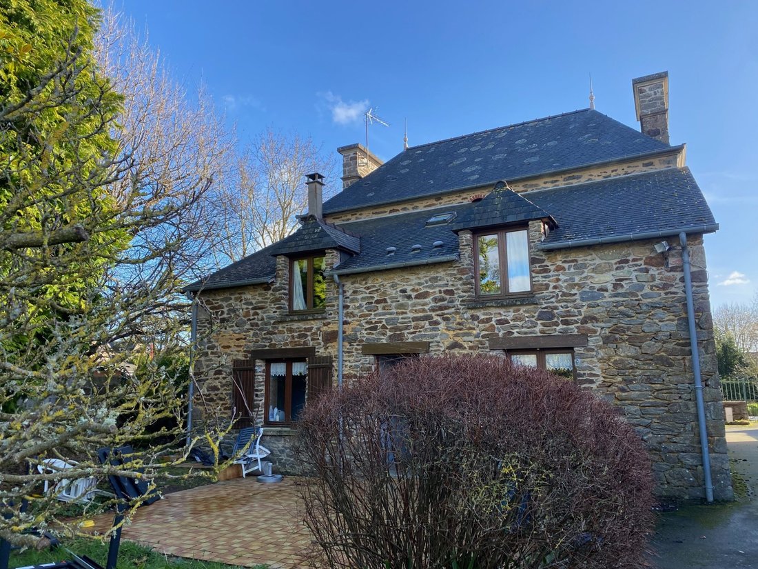 House in Le Minihic-sur-Rance, Brittany, France 2 - 15702837