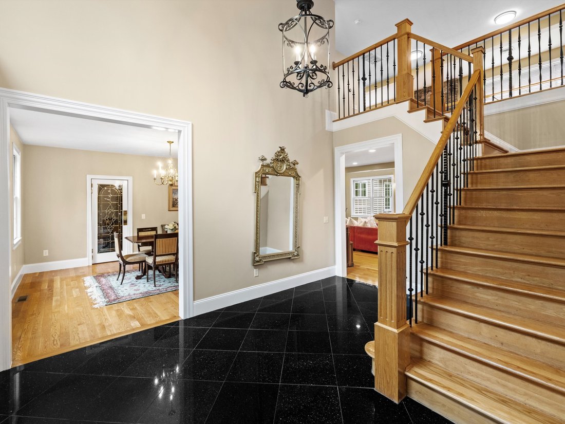 House in Upton, Massachusetts, United States 4 - 15698159