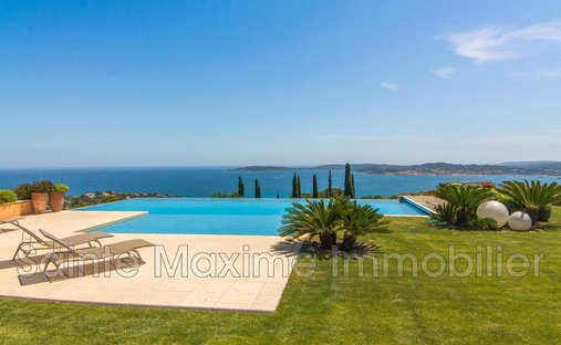 Villa in Grimaud, Provence-Alpes-Côte d'Azur, France 1