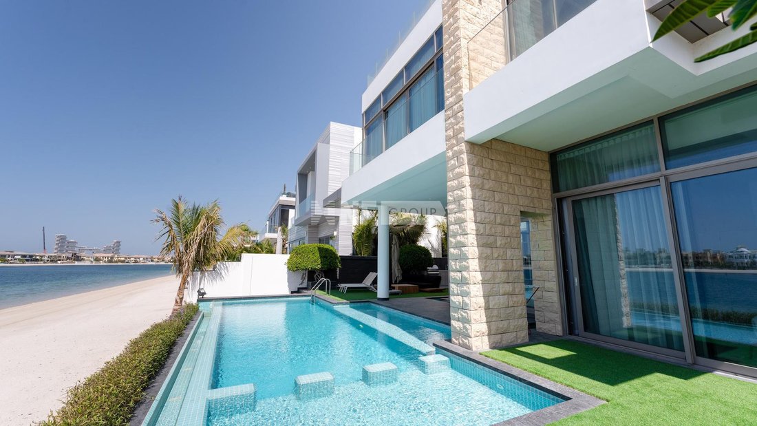 Villa in Palm Jumeirah, Dubai, United Arab Emirates 2 - 15698082
