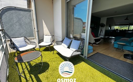 Apartment in Port Neuf, La Rochelle, France 1