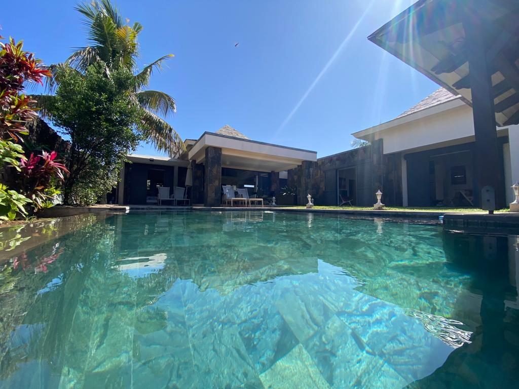 Villa in Cap Malheureux, Rivière du Rempart District, Mauritius 1 - 13554424