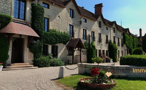 Estate in Cathédrale, Troyes, France 1