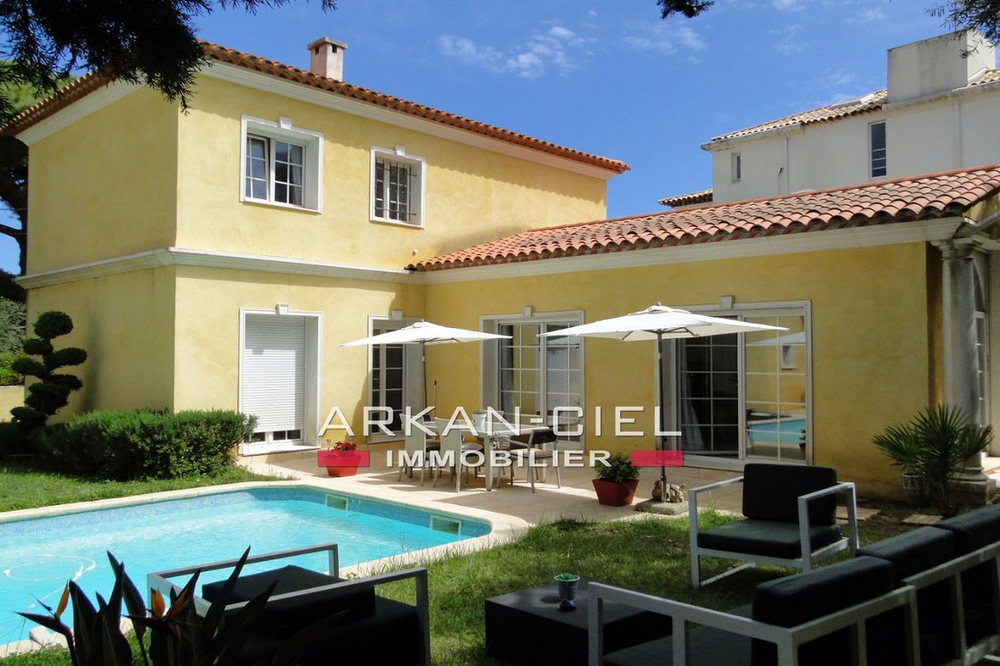 Villa in Juan les Pins-Gallice, Antibes, France 1 - 12480149