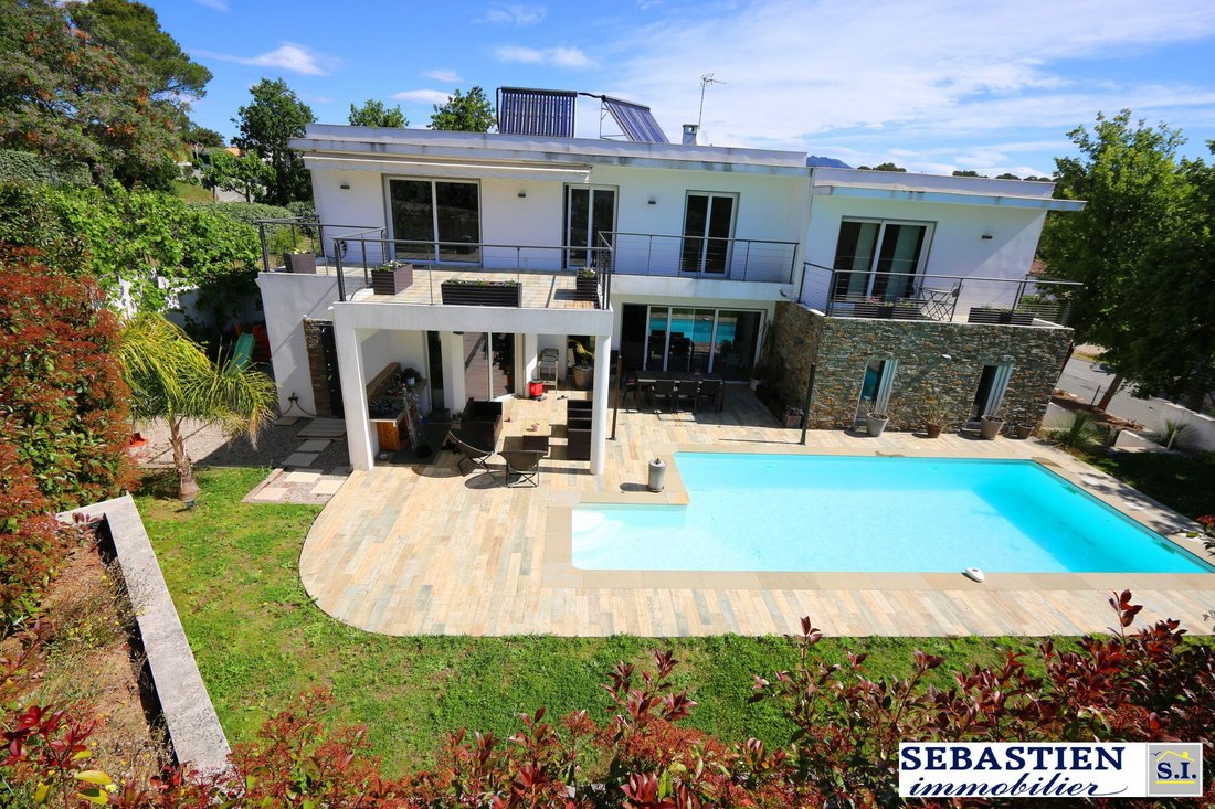 House in Exterieurs, Frejus, France 1 - 15703355
