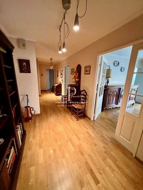 Apartment in Caudéran-Barrière Judaïque, Bordeaux, France 4 - 15702729