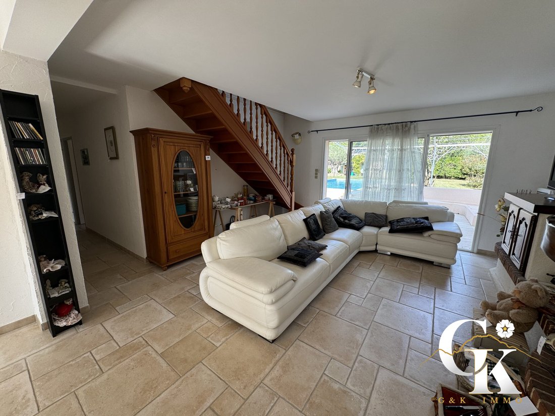 House in Centre Ville, Le Beausset, France 2 - 15703010