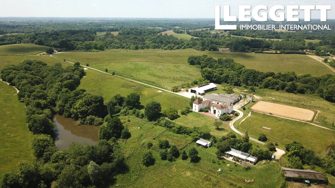 Whispers of the Gers: A 19th-Century Manoir’s Timeless Embrace