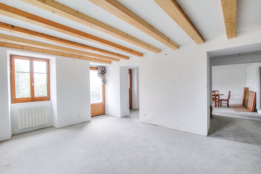 House in Saint-Jean-de-Gonville, Auvergne-Rhône-Alpes, France 2 - 15707099