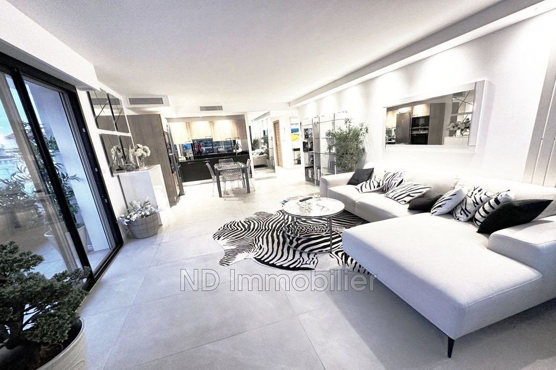 Apartment in Cannes, Provence-Alpes-Côte d'Azur, France 1 - 14899362