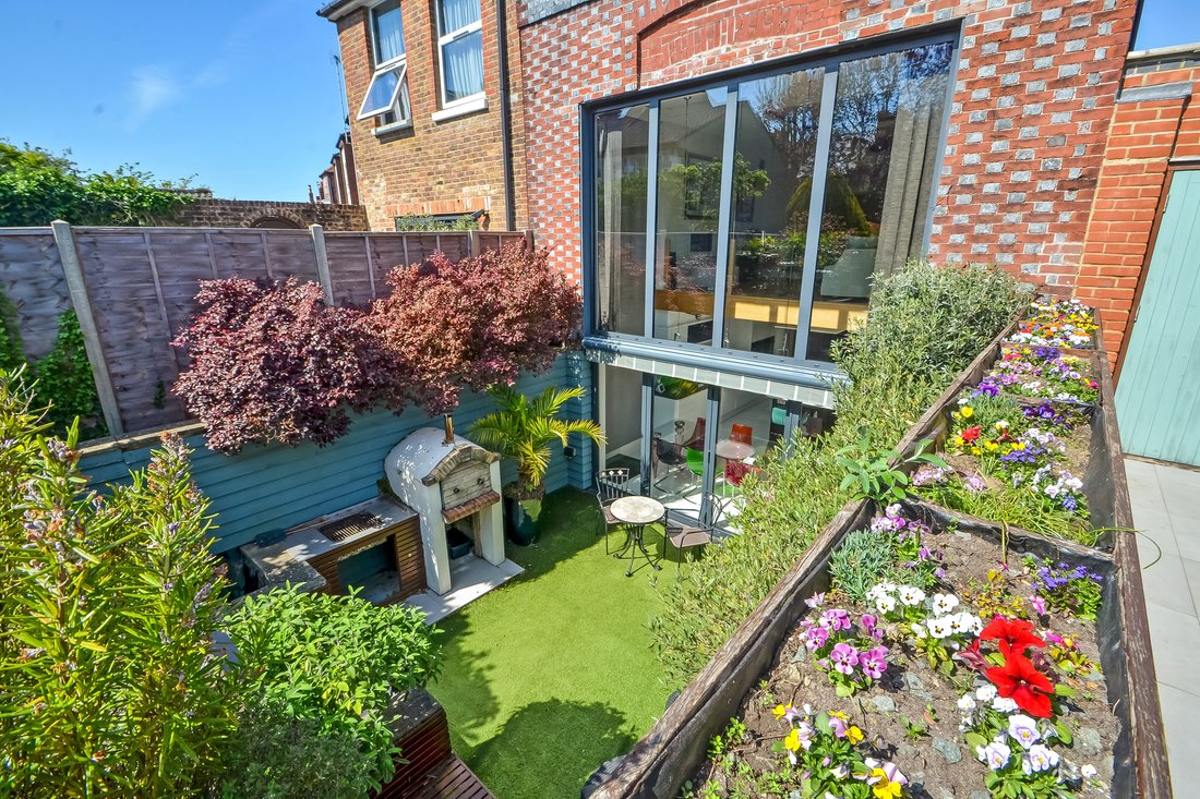 House in Southsea, England 4 - 15699600