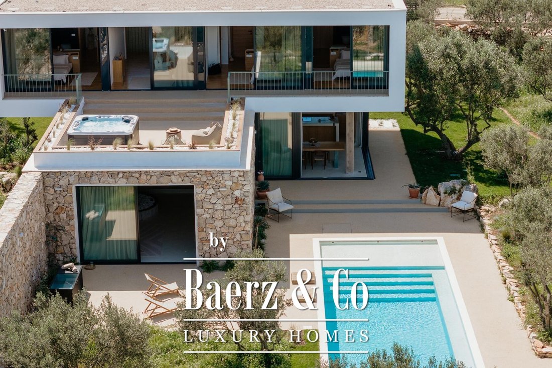 Villa in Gornje Selo, Split-Dalmatia County, Croatia 2 - 15700952