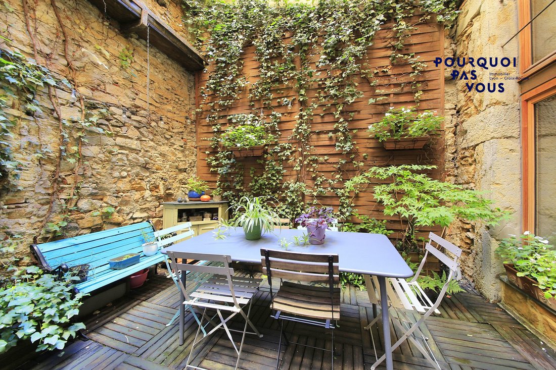 Apartment in Croix Paquet, Lyon 1er Arrondissement, Lyon 3 - 15702646