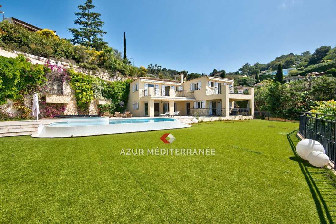Villa in Villefranche-sur-Mer, Provence-Alpes-Côte d'Azur, France 3 - 12724262