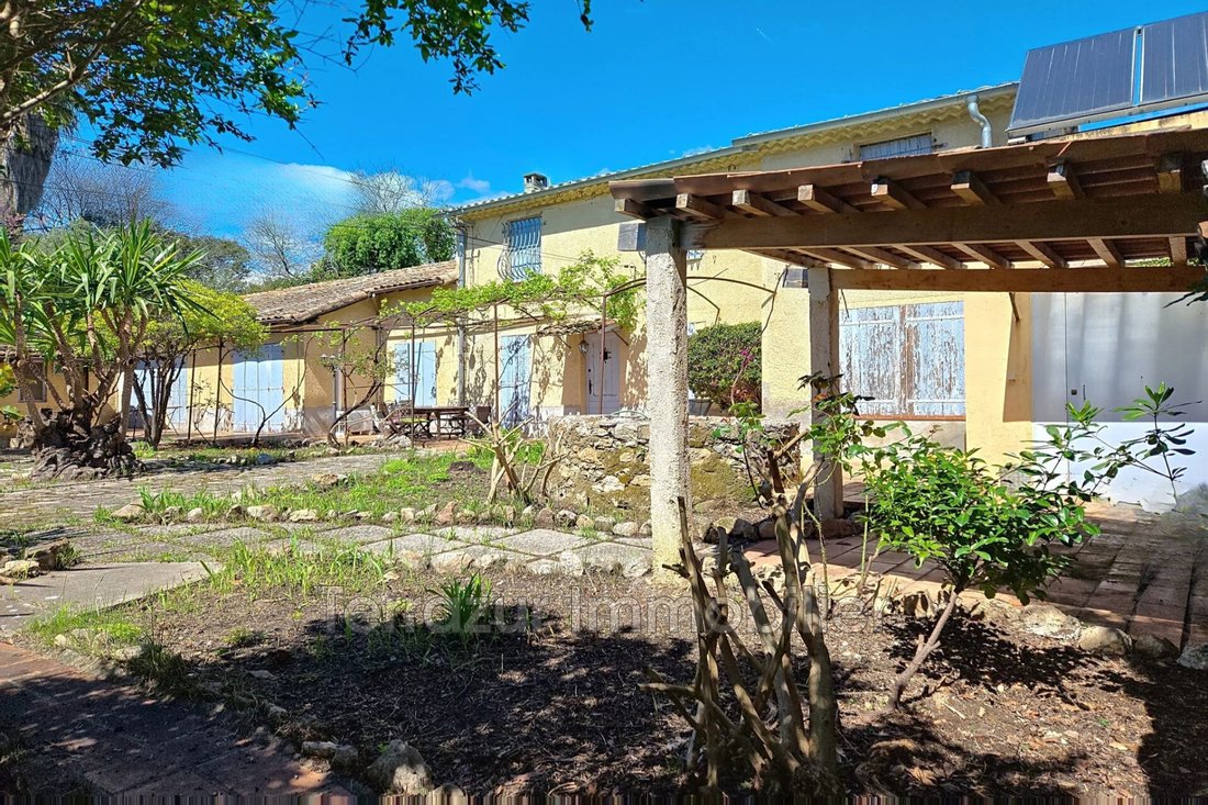 Villa in Juan les Pins-Gallice, Antibes, France 2 - 15527081
