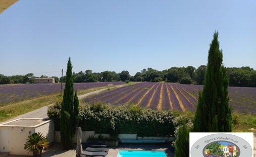 Farm Ranch in Pont-Saint-Esprit, Occitania, France 1