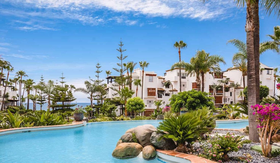 Apartment in Golden Mile, Andalusia, Spain 1 - 15701378