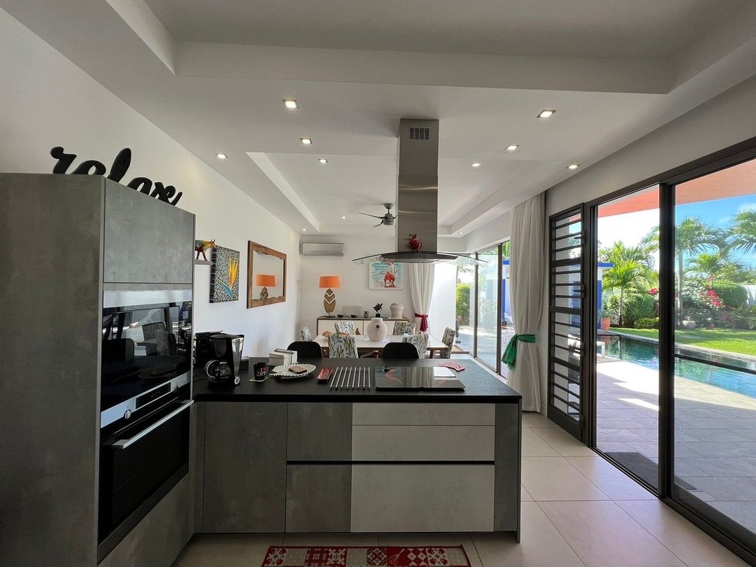 Villa in Cap Malheureux, Rivière du Rempart District, Mauritius 3 - 15703783