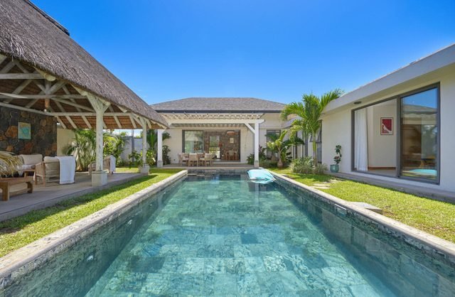 Villa in Grand Baie, Rivière du Rempart District, Mauritius 1 - 15705262