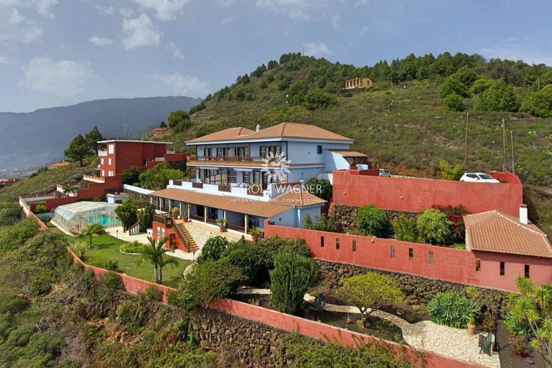 Villa en Puntallana, Canarias, España 1 - 12756075