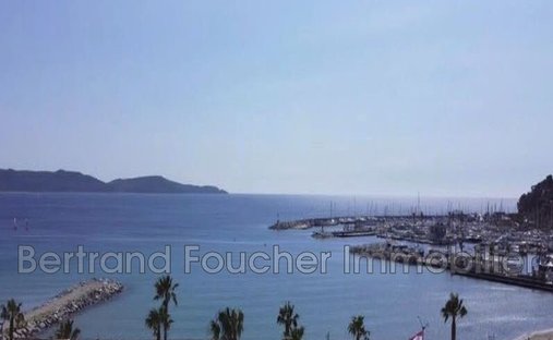 Apartment in Sud, Cavalaire-sur-Mer, France 1