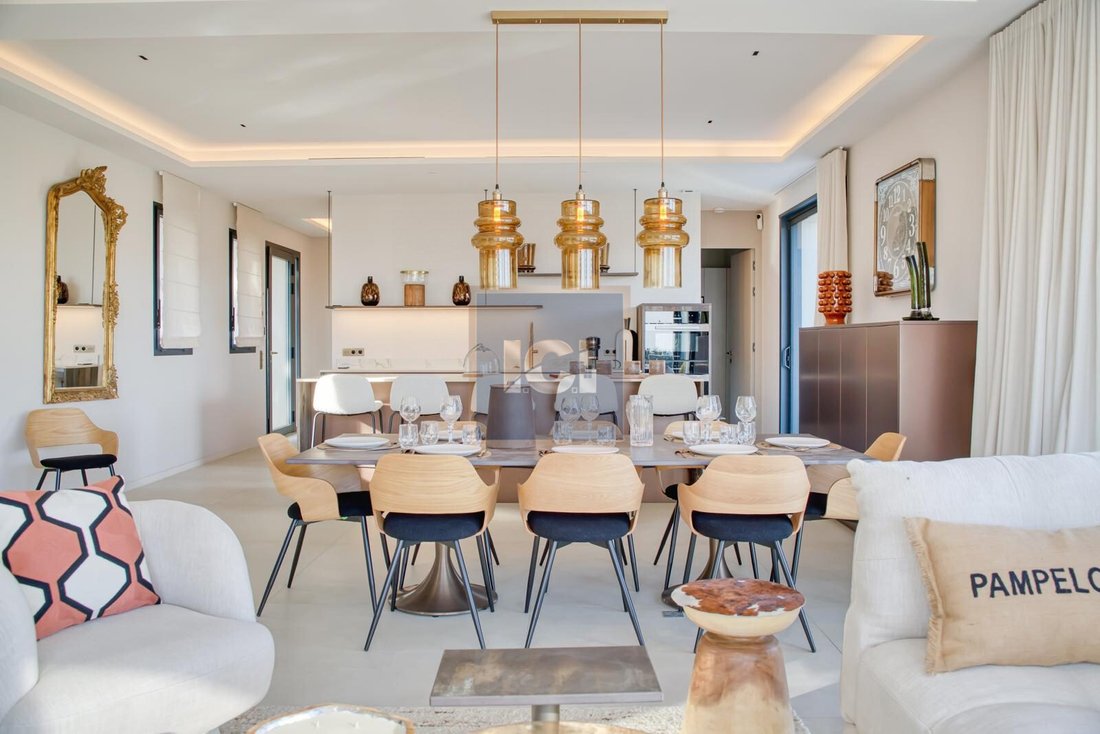 Villa in Grimaud, Provence-Alpes-Côte d'Azur, France 5 - 15704581