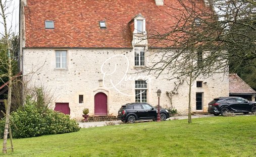 Castle for Sale in Falaise, Normandy, France