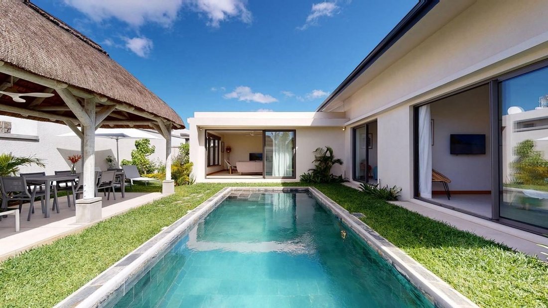 Villa in Grand Baie, Rivière du Rempart District, Mauritius 1 - 15704165
